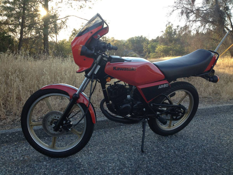 Illustration for article titled For $2,500, Could This 1982 Kawasaki AR80 Put Your Game Two Strokes Up?